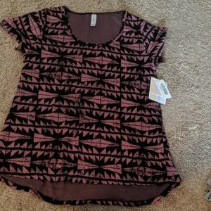 BNWT Small Lularoe shirt